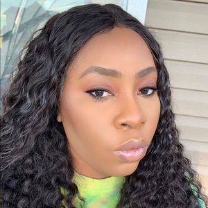 Meet your Posher, Lauryn